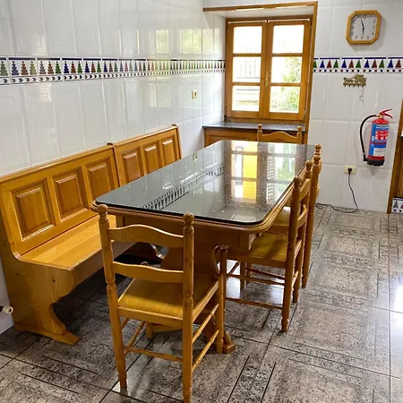 Holiday home Casa Gin *