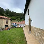 Holiday home Casa Gin Tazones